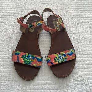 Steve Madden Donddi Sandal Size 7